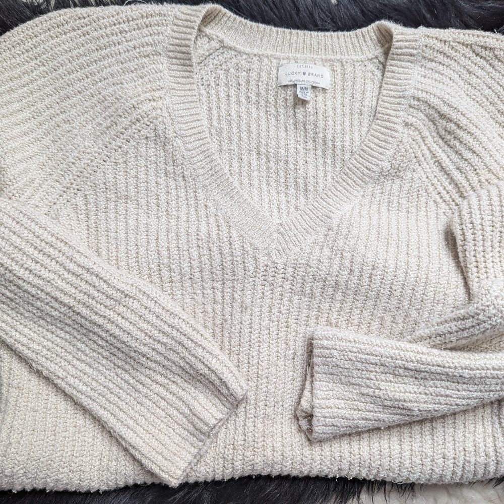 Lucky Sweater size M
